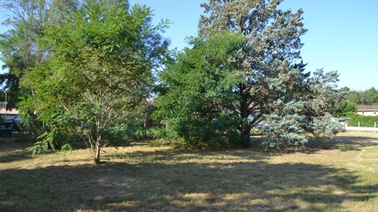 terrain  pièces 700 m2 à vendre à Salles (33770)