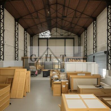 Local industriel  2700000 €