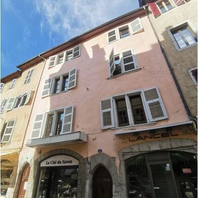 Appartement 2 pièces 762 €