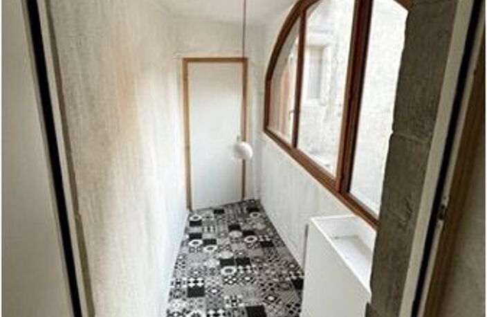 T2 — photo 4