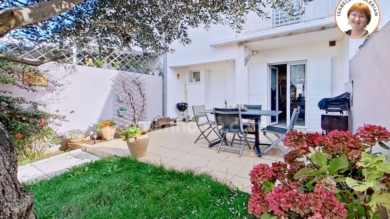 maison 4 pièces 91 m2 à vendre à Aigues-Mortes (30220)