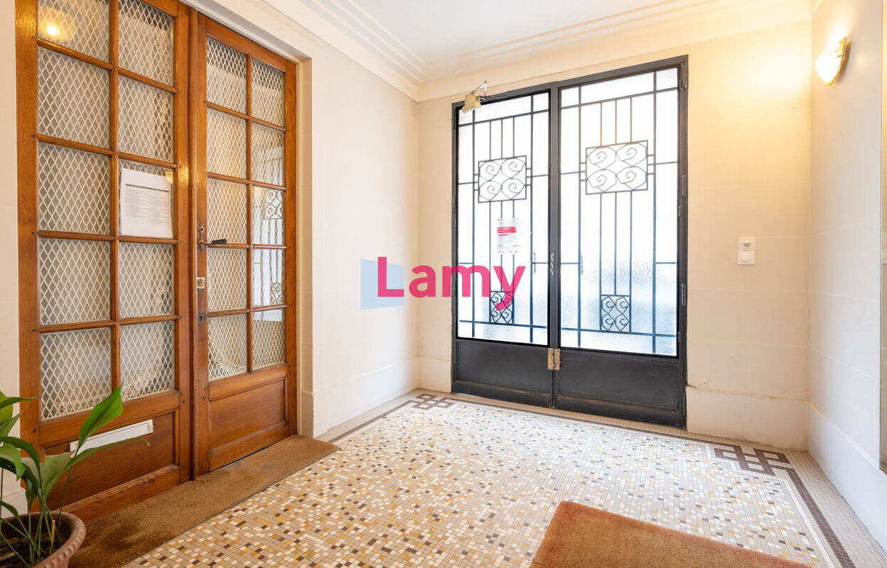 appartement 2 pièces 42 m2 à vendre à Paris 15 (75015)