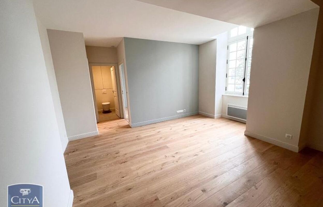 appartement 2 pièces 51 m2 à louer à Fontenay-le-Comte (85200)