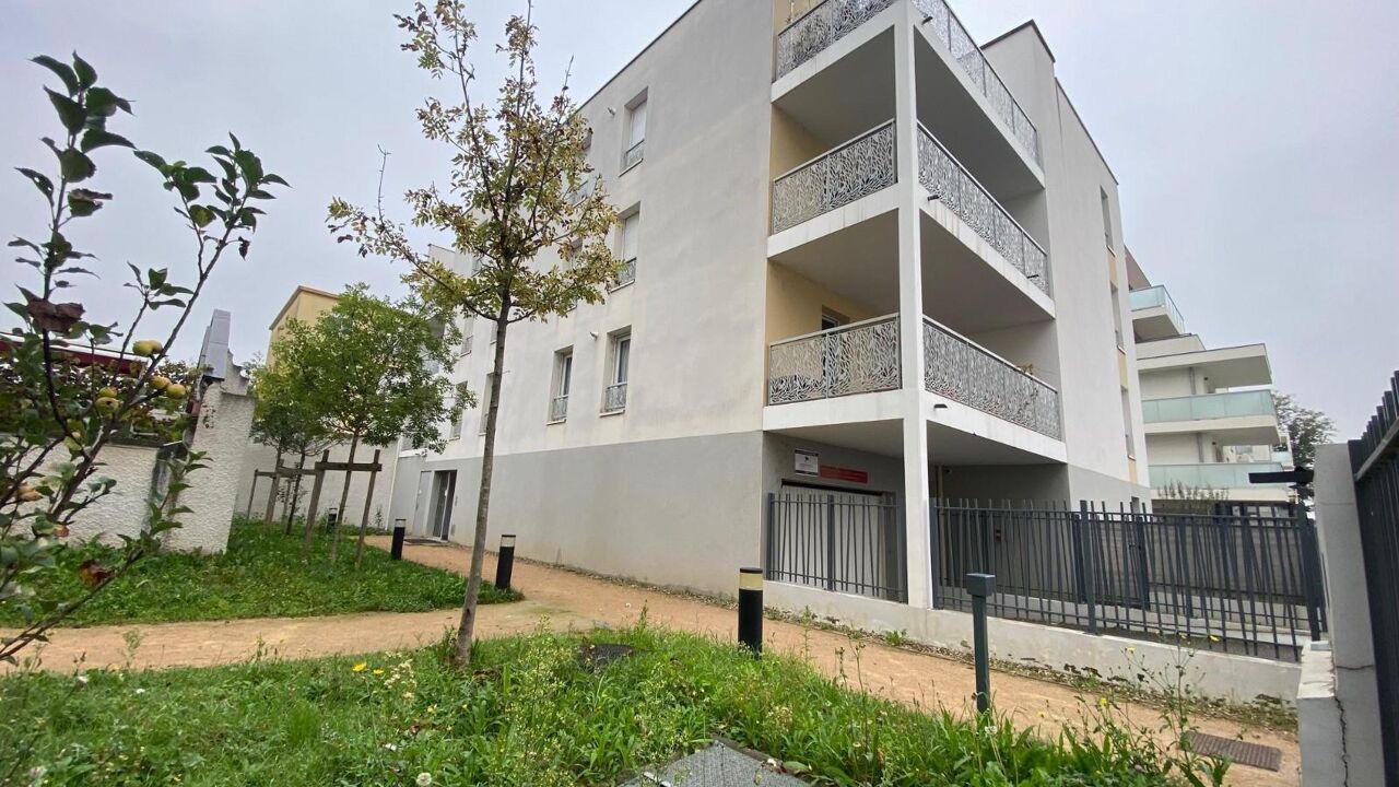 appartement 3 pièces 63 m2 à louer à Décines-Charpieu (69150)