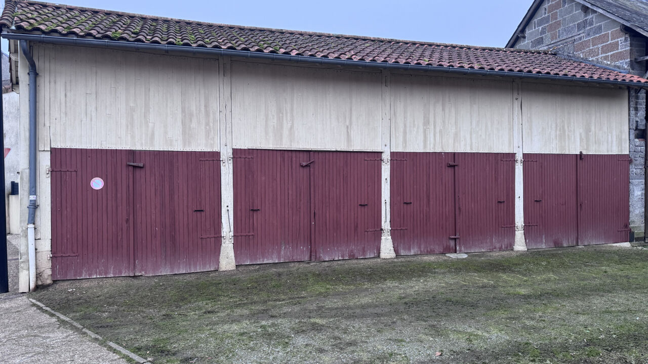 garage  pièces 62 m2 à vendre à Secondigny (79130)