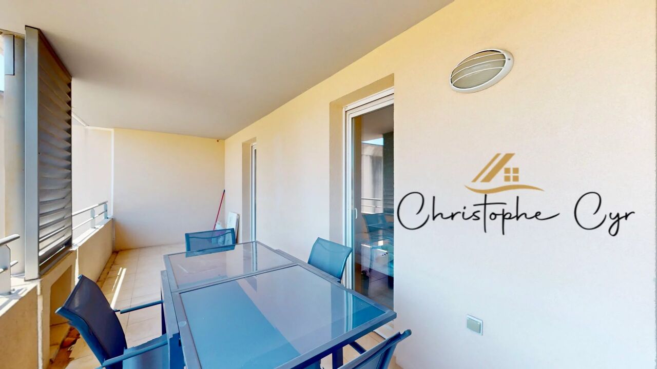 appartement 3 pièces 63 m2 à vendre à Roquebrune-sur-Argens (83520)