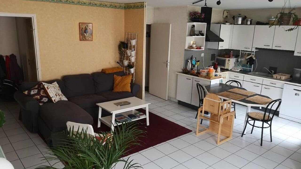 appartement 4 pièces 84 m2 à louer à Villeurbanne (69100)