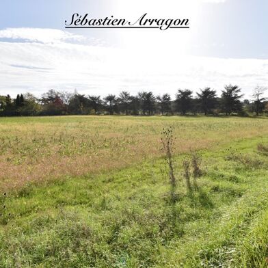 Terrain 5781 m²