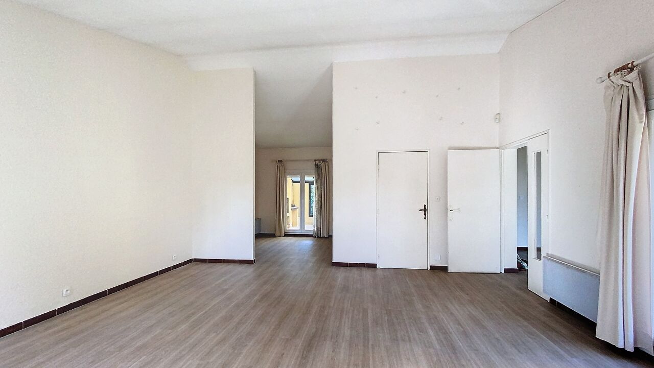 maison 4 pièces 104 m2 à vendre à Morières-Lès-Avignon (84310)