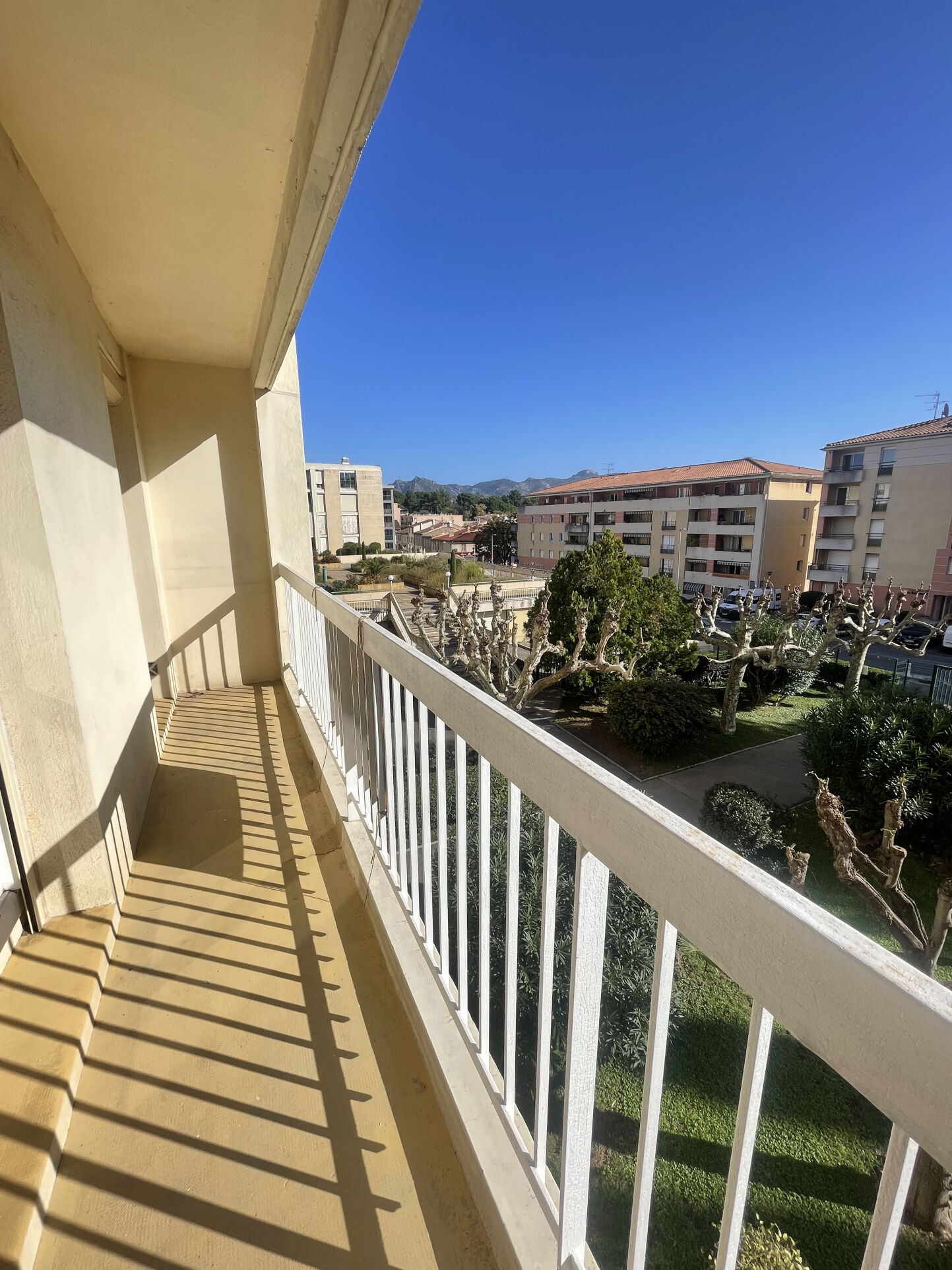 Appartement 3 pièces  à vendre Aubagne 13400