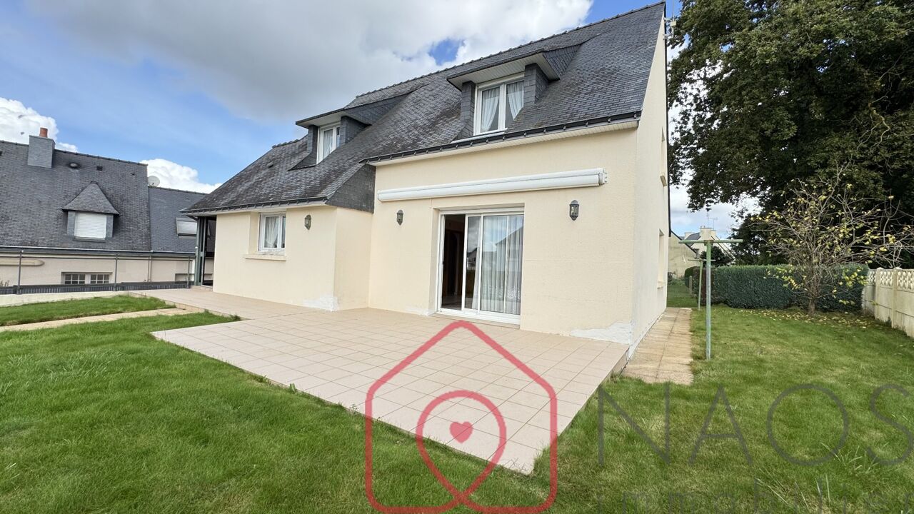 maison 5 pièces 161 m2 à vendre à Pontivy (56300)