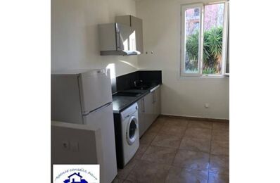 location appartement 545 € CC /mois à proximité de Six-Fours-les-Plages (83140)