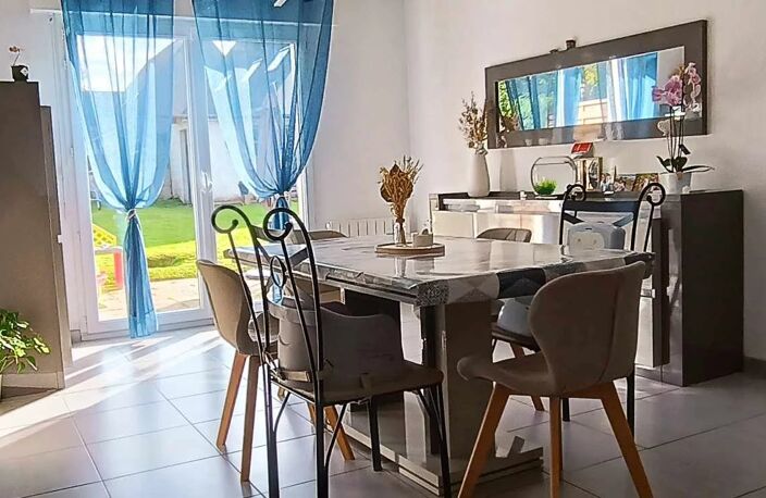 EXCLUSIVITÉ - Maison 3 chambres + garage - NOYAL-PONTIVY — photo 2