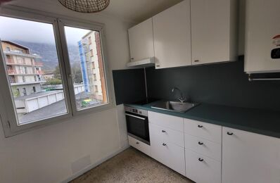 location appartement 625 € CC /mois à proximité de Moirans (38430)