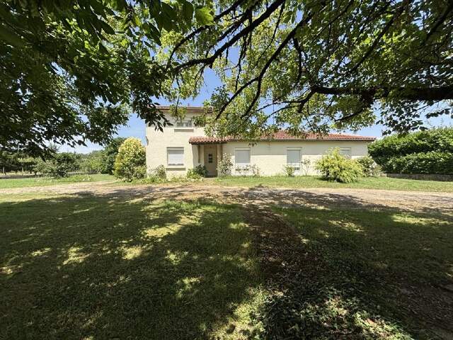 Maison 6 pièces 148 m&sup2; — photo du bien
