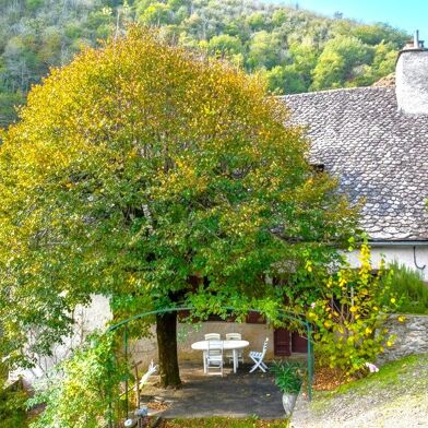 Maison 5 pièces 245000 €