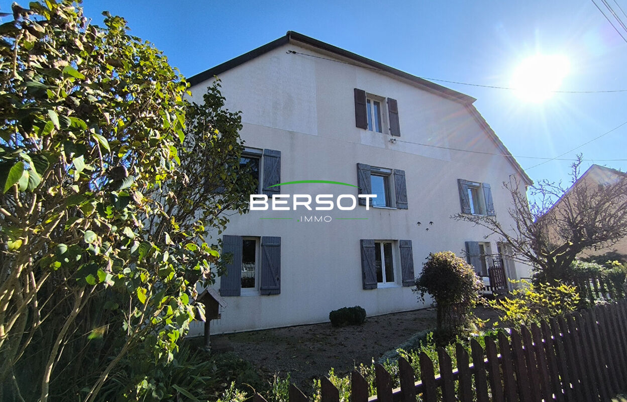 maison 10 pièces 243 m2 à vendre à L'Isle-sur-le-Doubs (25250)