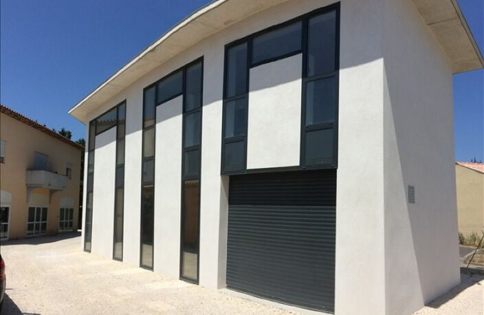 BUREAU EGUILLES - 36 m2 — photo 4