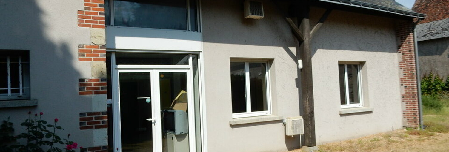 Bureau  240 m² à louer à Chanceaux-sur-Choisille (37390)