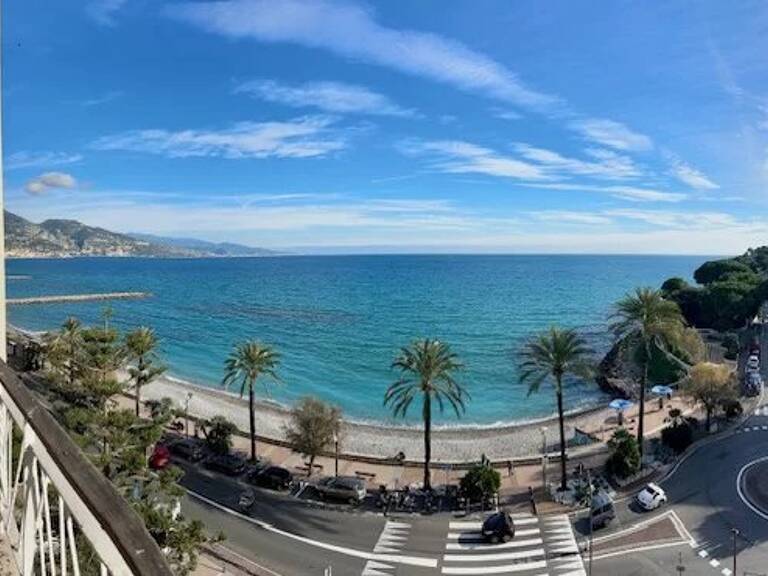 Appartement avec vue panoramique sur la baie du Cap Martin jusqu'à l'Italie. — photo 1