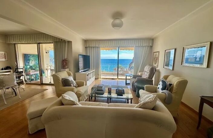 Appartement avec vue panoramique sur la baie du Cap Martin jusqu'à l'Italie. — photo 2