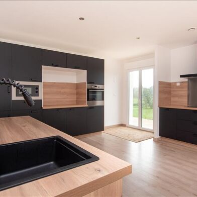 Maison 5 pièces 280000 €