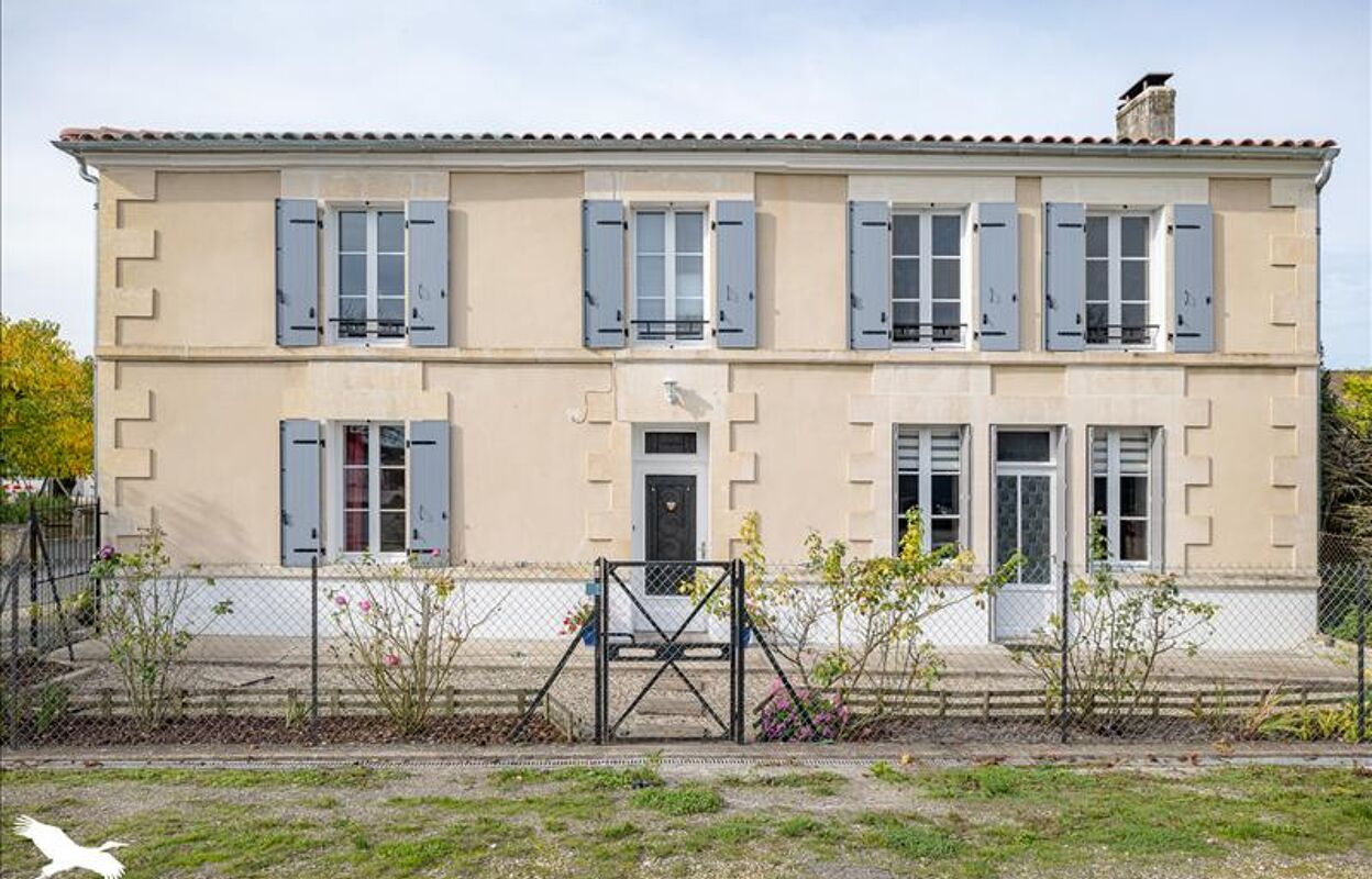 maison 5 pièces 186 m2 à vendre à Pérignac (17800)