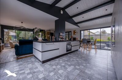 vente maison 754 000 € à proximité de Saint-Xandre (17138)