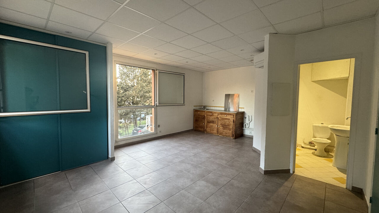 appartement 1 pièces 26 m2 à louer à Meyreuil (13590)