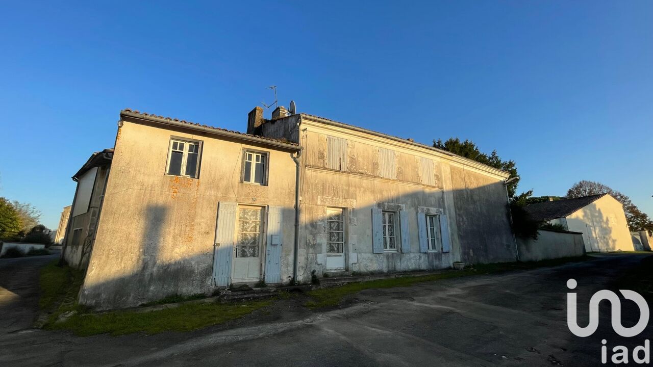 maison 12 pièces 315 m2 à vendre à Voissay (17400)