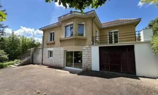 Maison 7 Pièces 157 m² à vendre à Ribérac (24600)