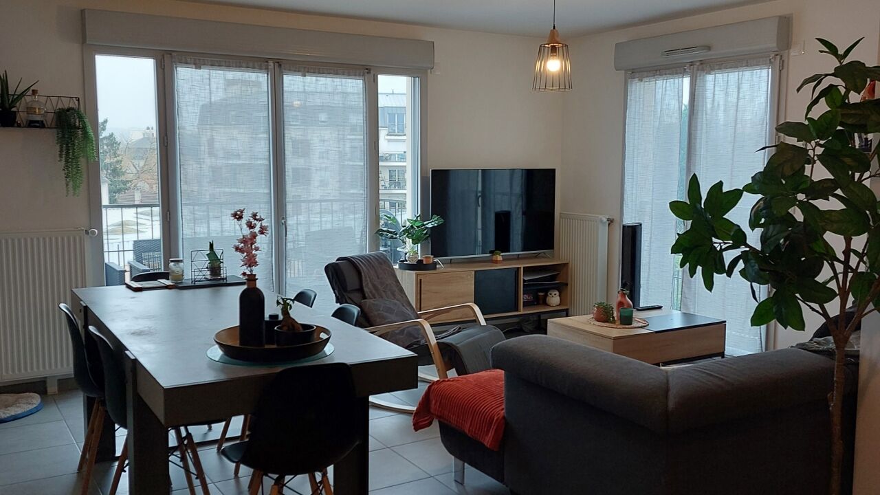 appartement 3 pièces 63 m2 à vendre à Mantes-la-Ville (78711)