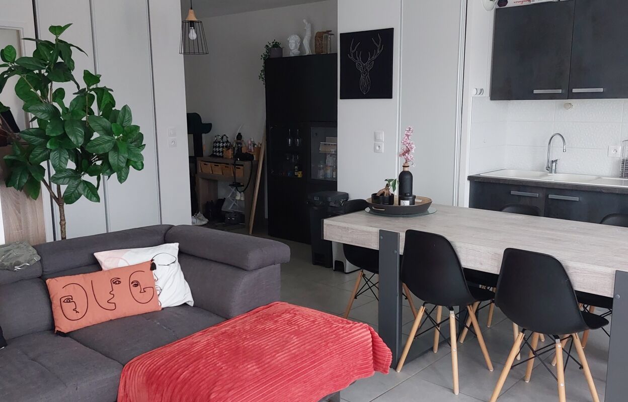 appartement 3 pièces 63 m2 à vendre à Mantes-la-Ville (78711)