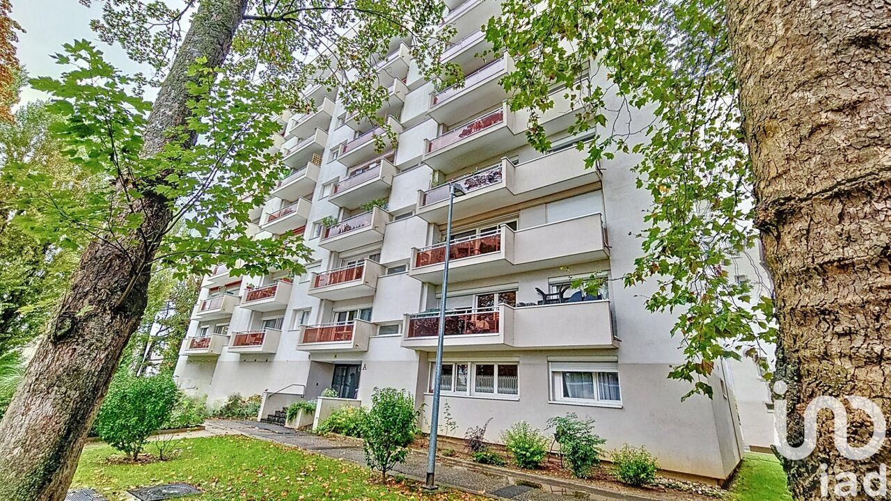 appartement 2 pièces 47 m2 à vendre à Montereau-Fault-Yonne (77130)