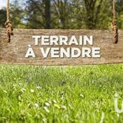 Terrain 803 m²