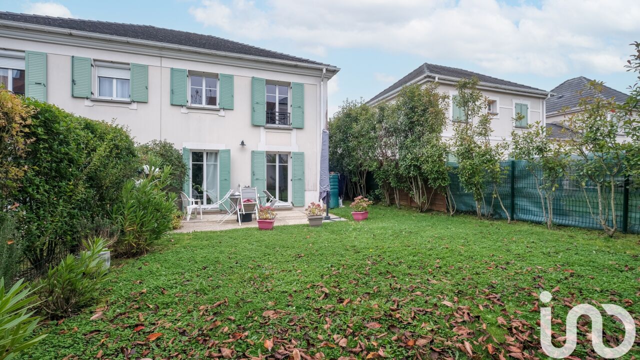 maison 4 pièces 101 m2 à vendre à Magny-le-Hongre (77700)