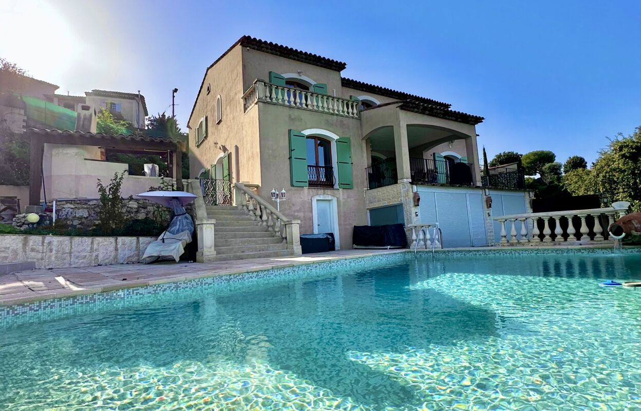 maison 9 pièces 295 m2 à vendre à Saint-Paul-de-Vence (06570)