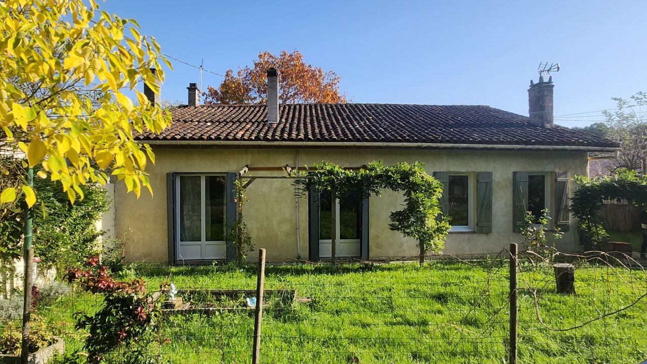 maison 4 pièces 93 m2 à vendre à Bayas (33230)