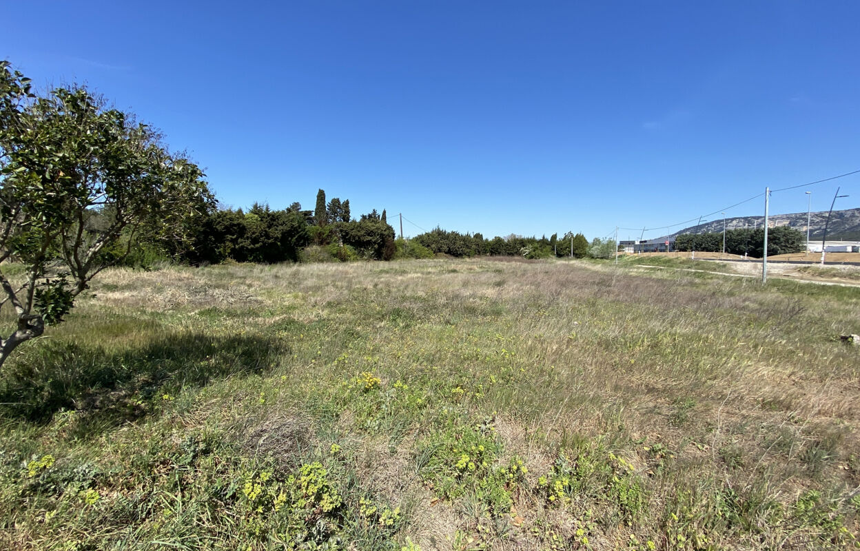 terrain  pièces 700 m2 à vendre à Cavaillon (84300)