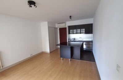 location appartement 680 € CC /mois à proximité de Tarascon (13150)