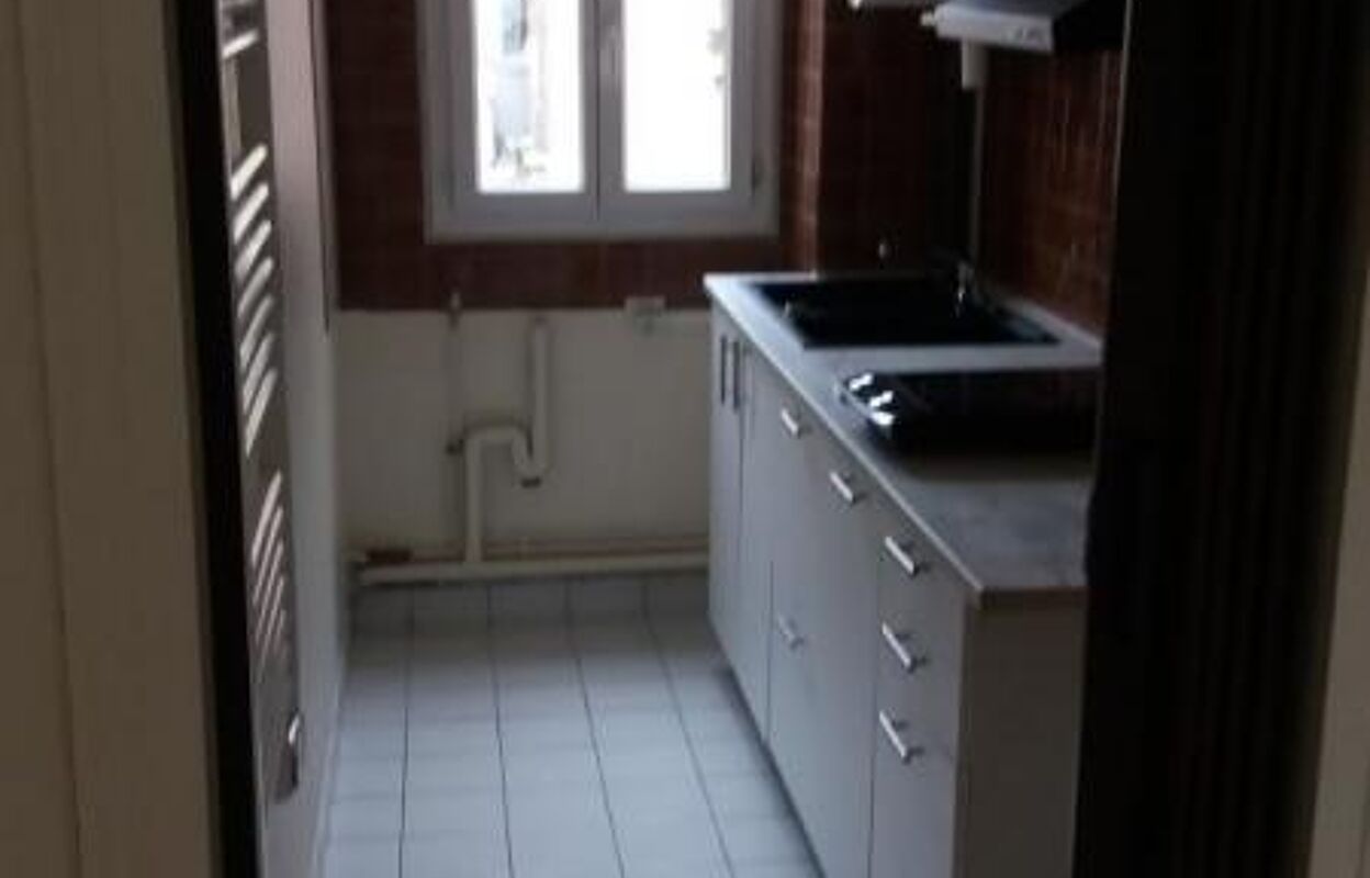 appartement 2 pièces 30 m2 à louer à Saint Ouen (93400)