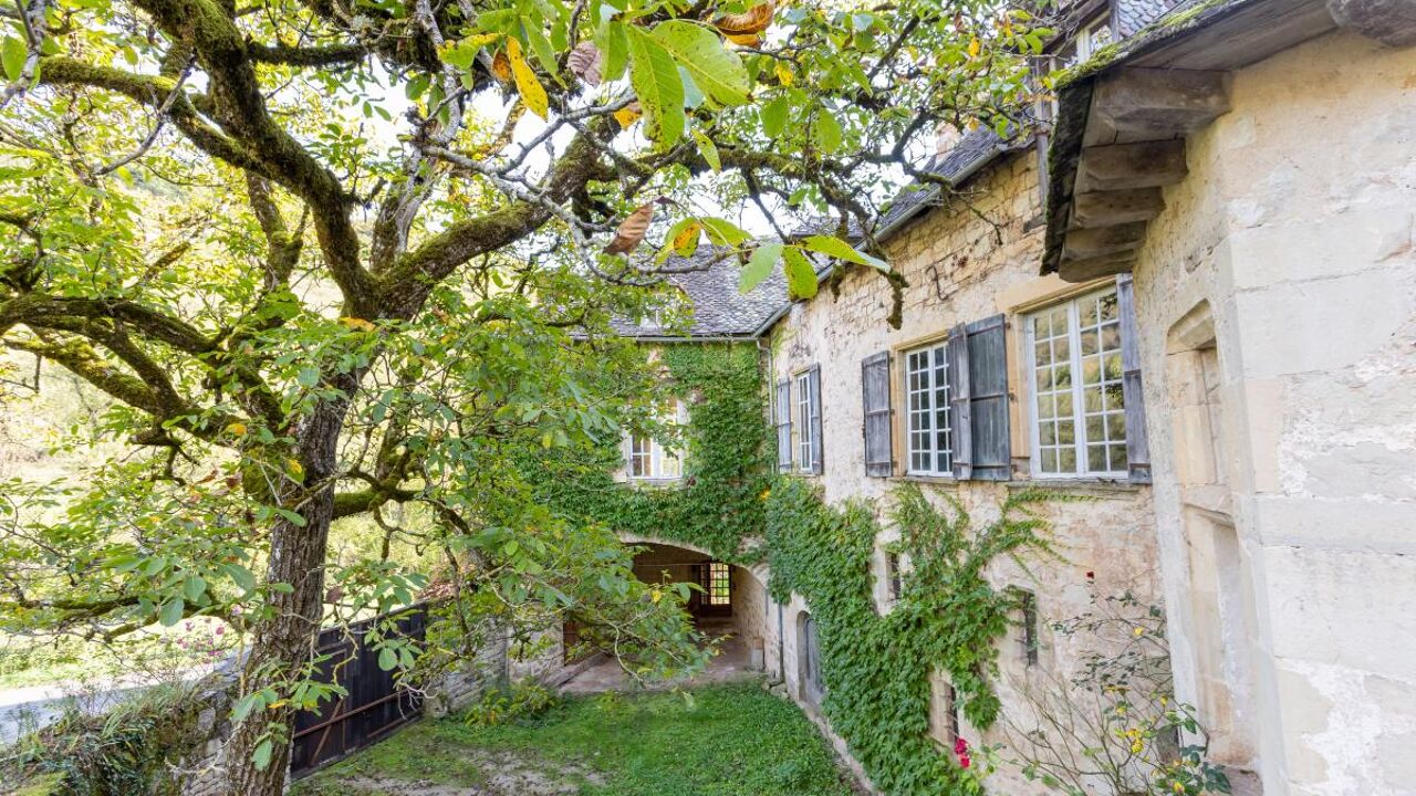 maison 7 pièces 247 m2 à vendre à Marcillac-Vallon (12330)