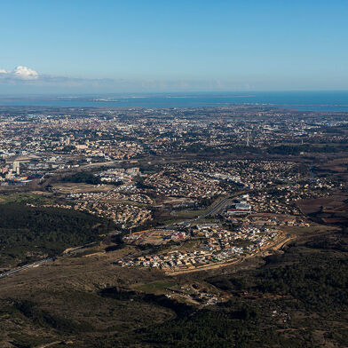 Local industriel  229000 €