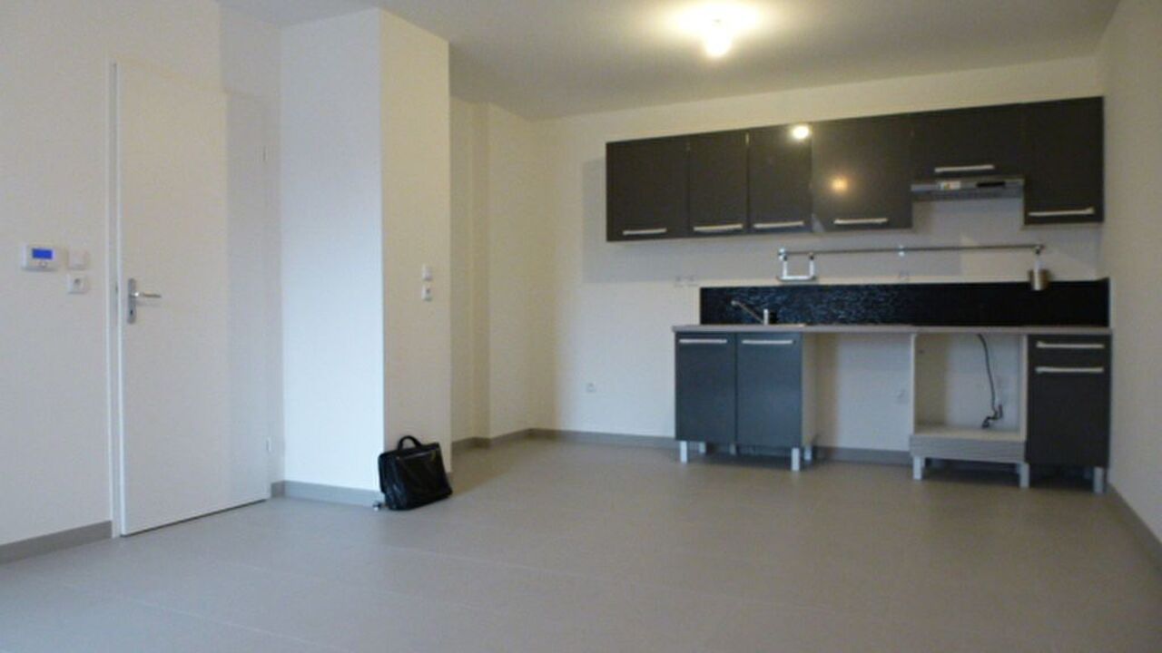 appartement 2 pièces 42 m2 à louer à Orléans (45000)