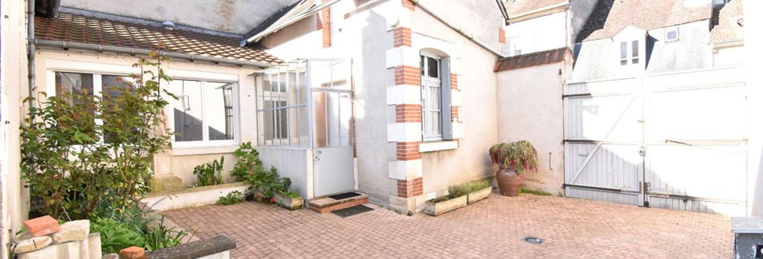 Maison 10 Pièces 183 m² à vendre à La Charité-sur-Loire (58400)