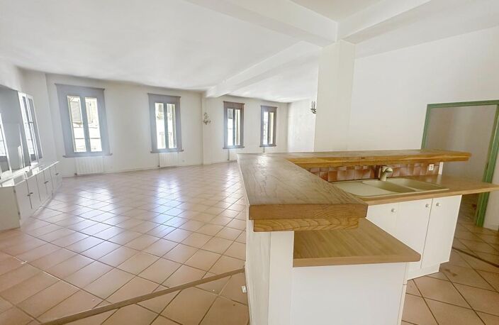 Appartement Avignon Intra-Muros 4 pièce(s) 157.90 m² — photo 3