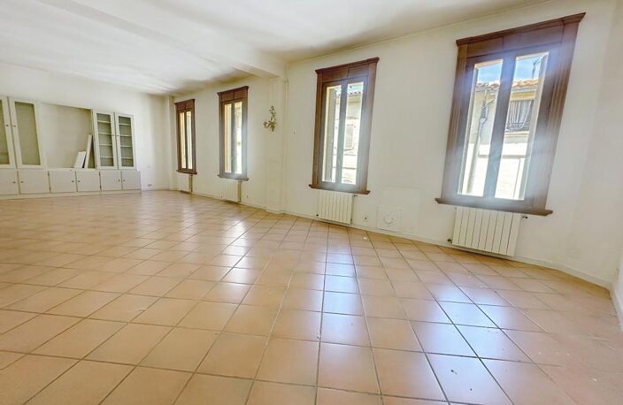 Appartement Avignon Intra-Muros 4 pièce(s) 157.90 m² — photo 5