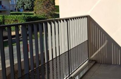 location appartement 667 € CC /mois à proximité de Dardilly (69570)