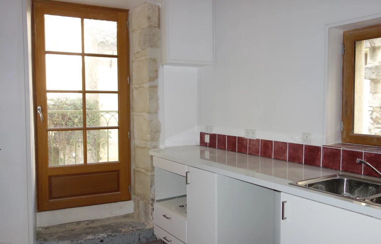 appartement 4 pièces 79 m2 à louer à Uzès (30700)