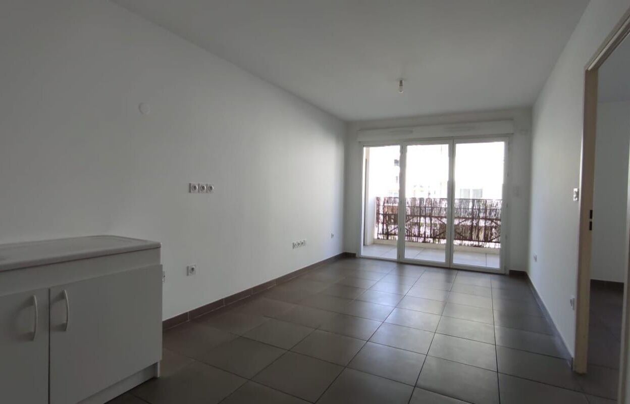 appartement 2 pièces 34 m2 à louer à Toulon (83100)